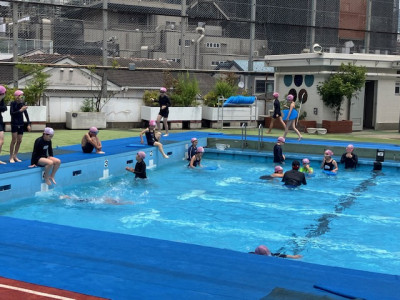 pool4